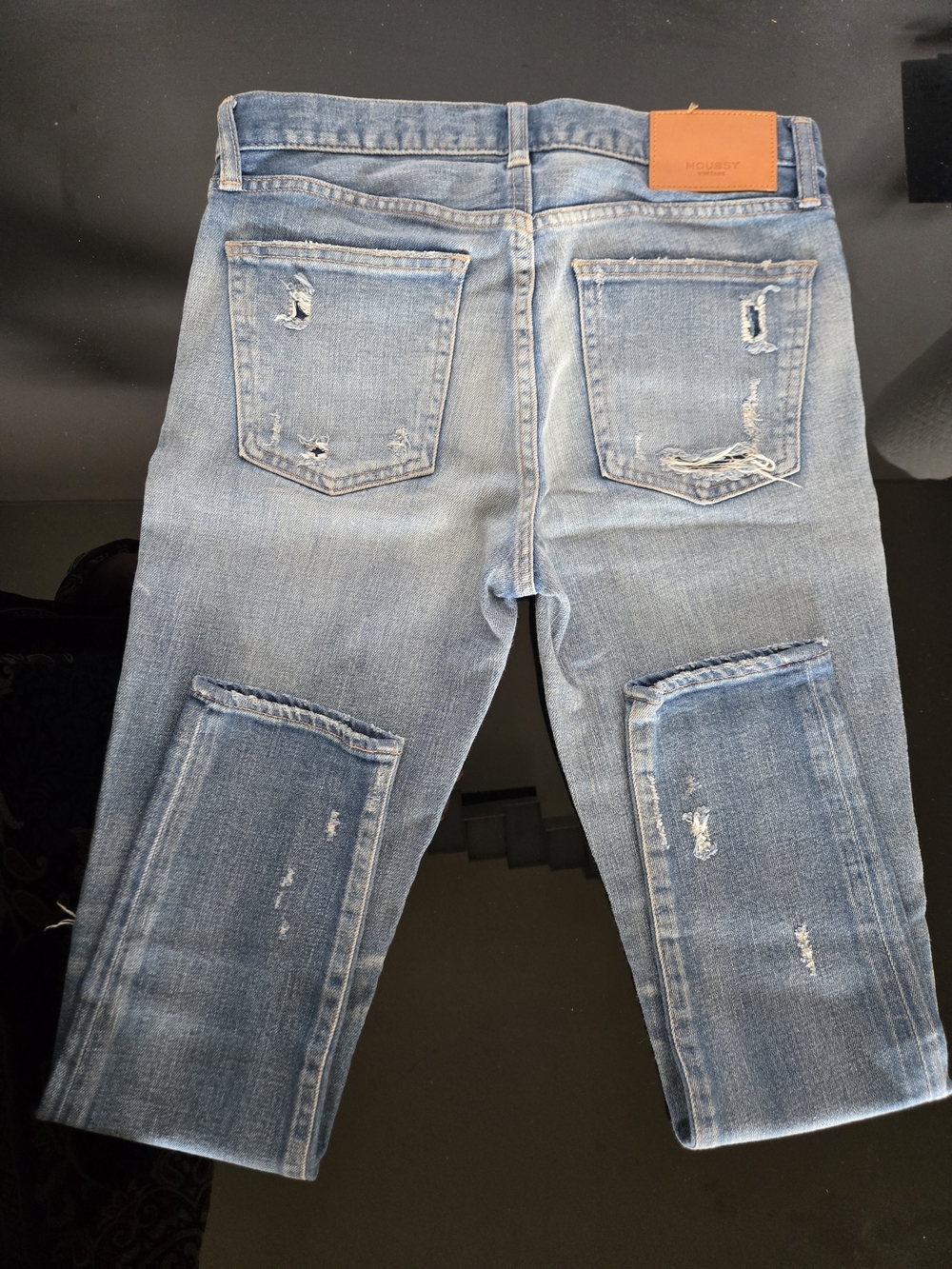 MOUSSY Vintage High Rise Distressed Jeans Light Wash - Picture 6 of 7